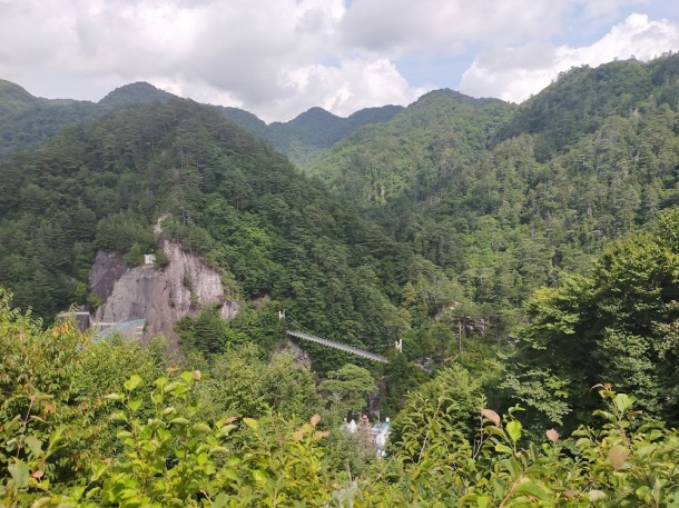 川俣湖瀬戸合峡 川俣湖瀬戸合峡