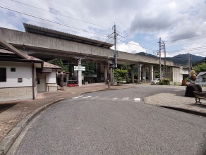 会津鬼怒川線川治湯本駅