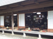 縁側より