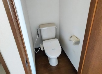 301
